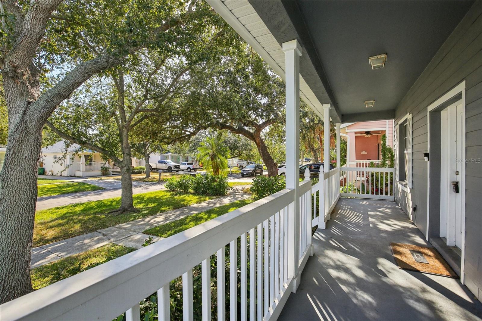 Image 4 of 33 For 7507 Mascotte Street