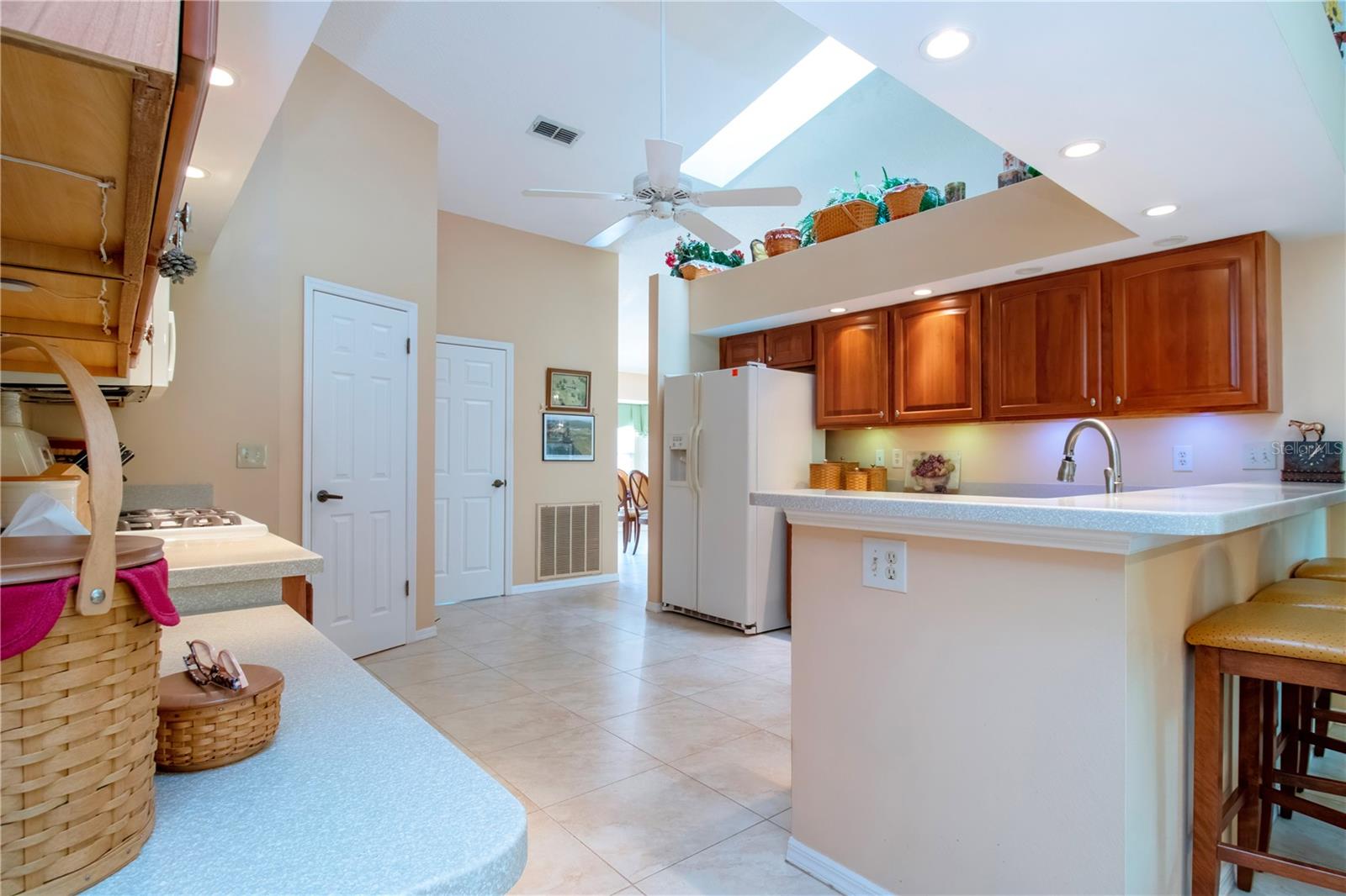 Image 40 of 61 For 2039 Berry Roberts Drive