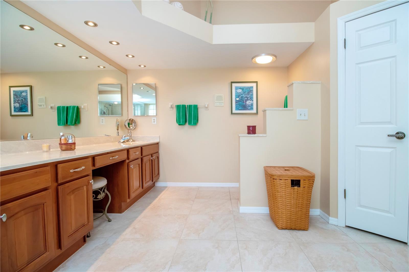 Image 58 of 61 For 2039 Berry Roberts Drive