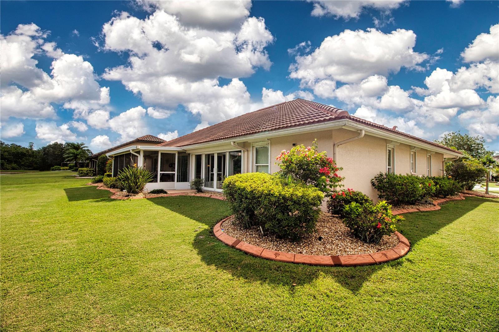 Image 7 of 61 For 2039 Berry Roberts Drive