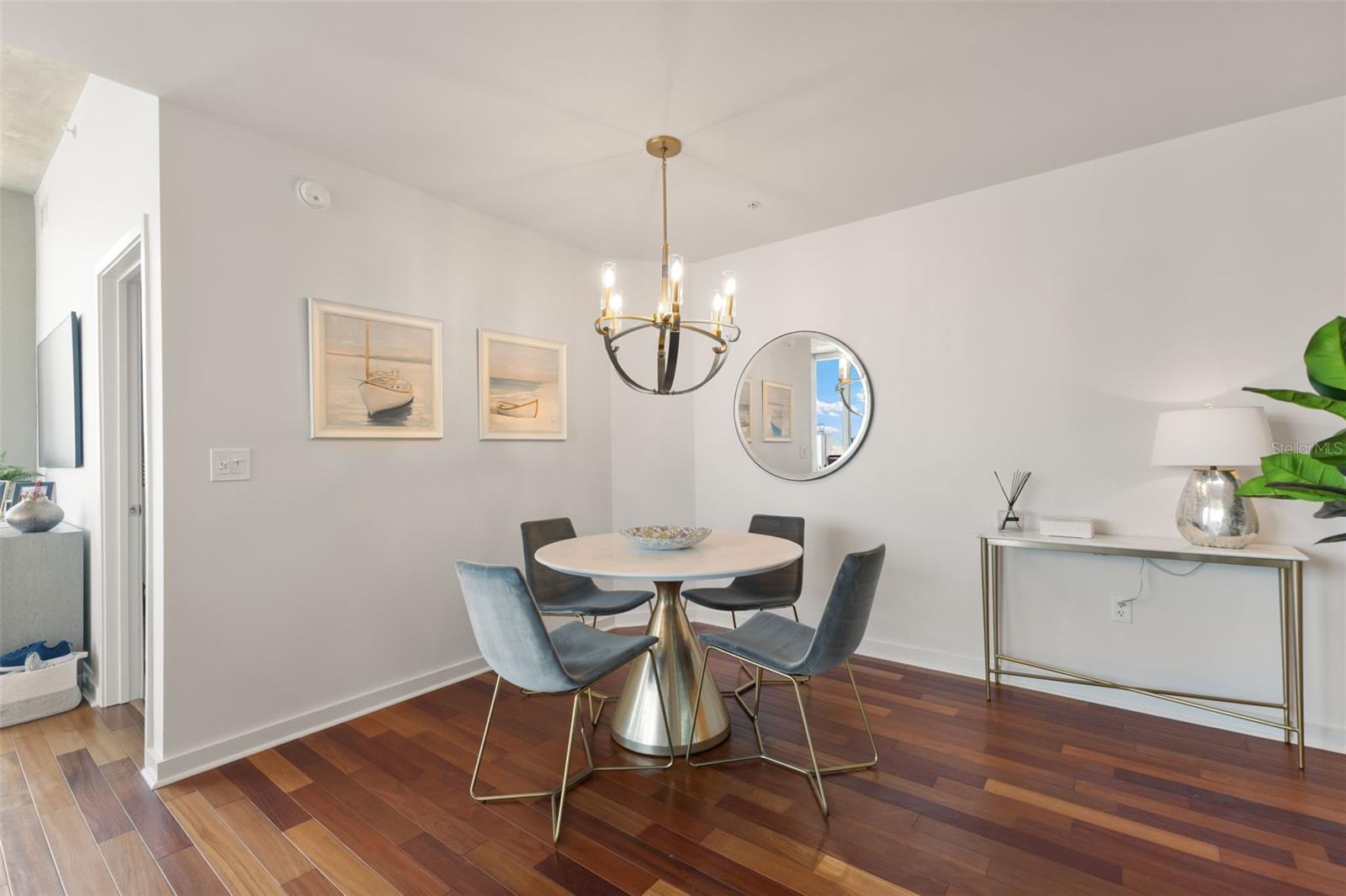 Image 6 of 72 For 777 Ashley Drive 2514
