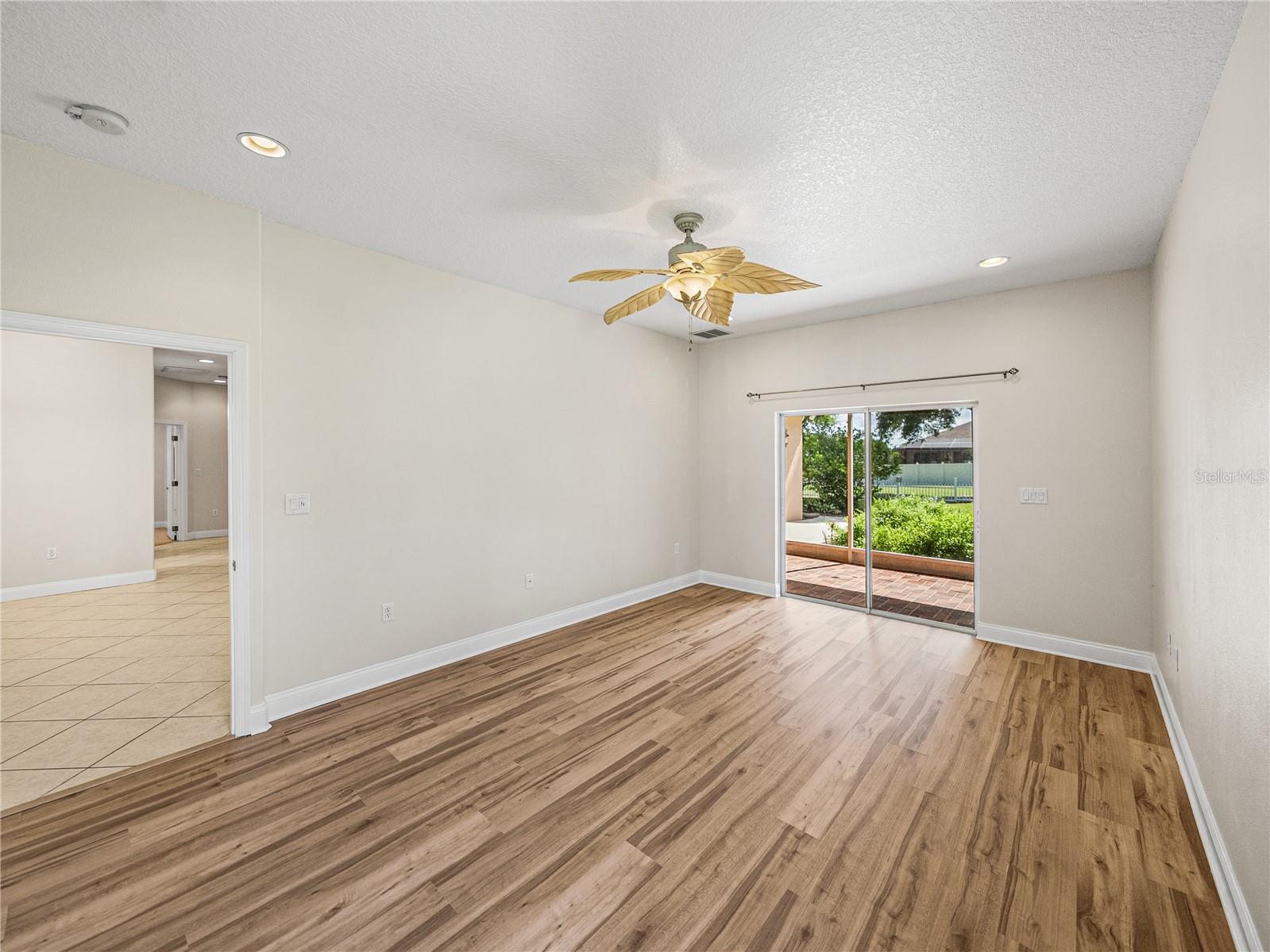 Listing photo id 22 for 11544 Arlhuna Way