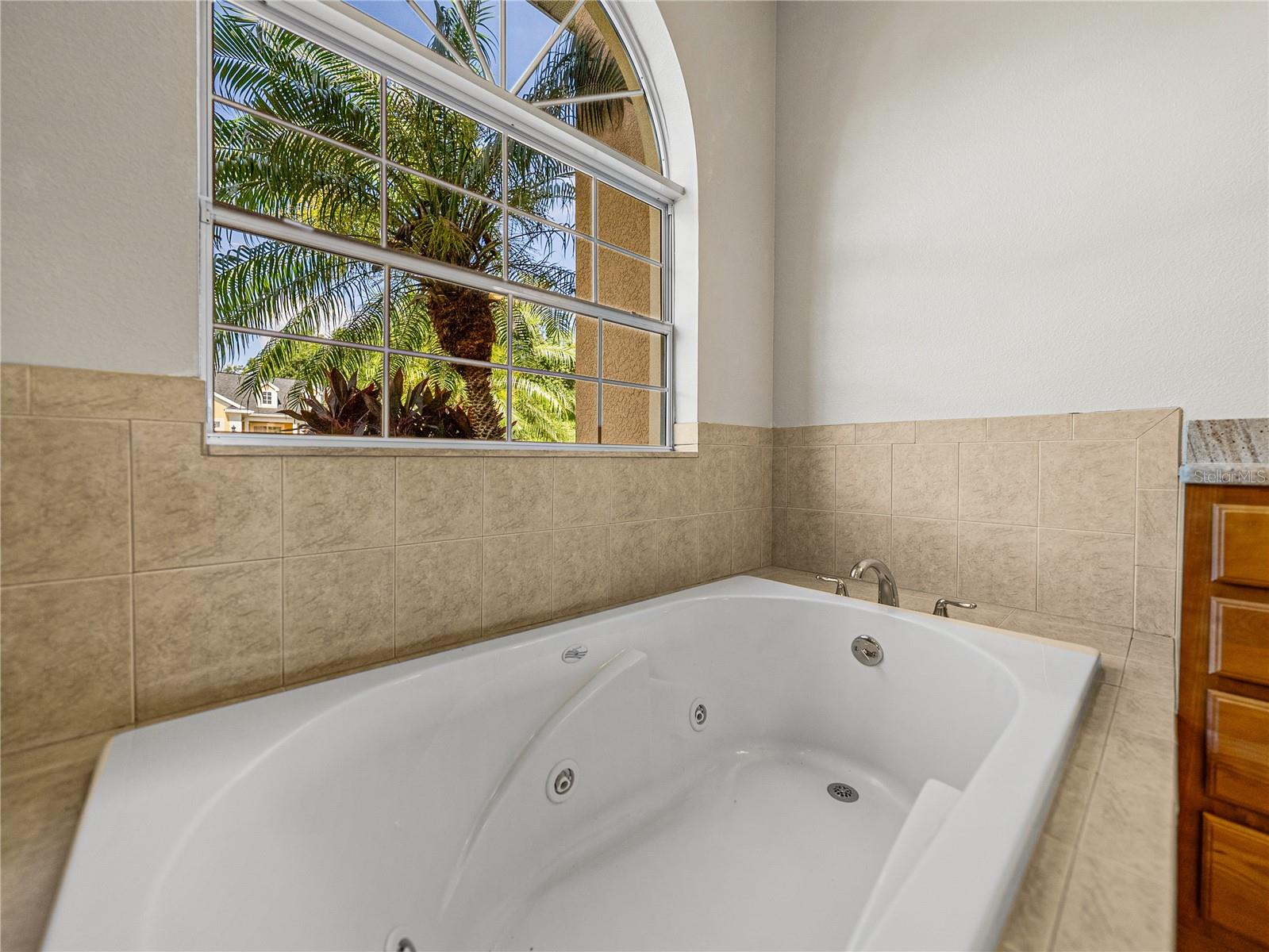 Listing photo id 29 for 11544 Arlhuna Way