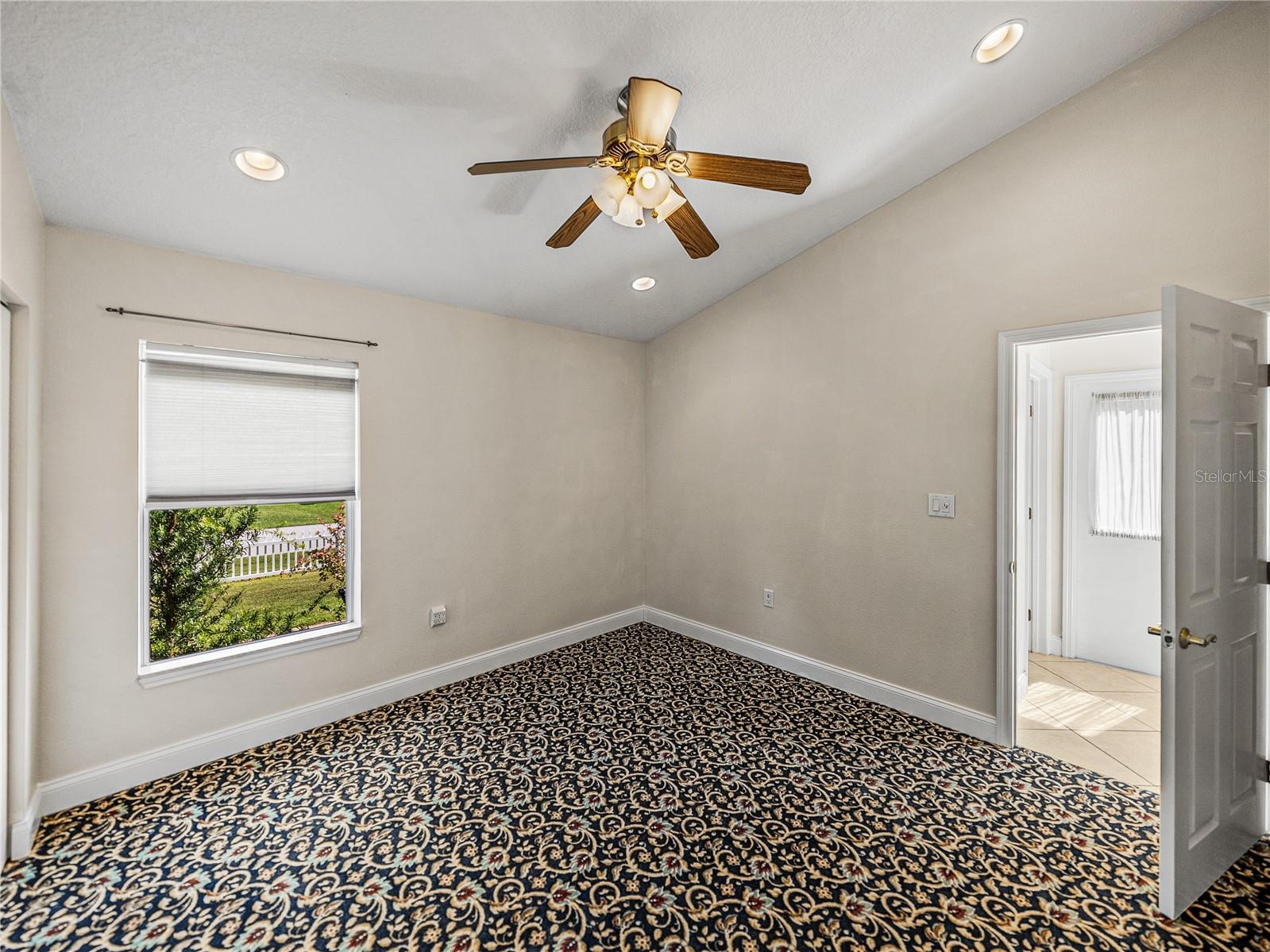 Listing photo id 39 for 11544 Arlhuna Way