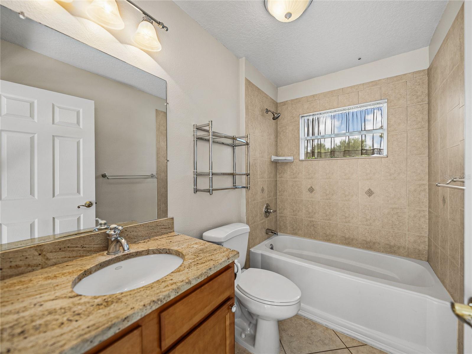 Listing photo id 41 for 11544 Arlhuna Way