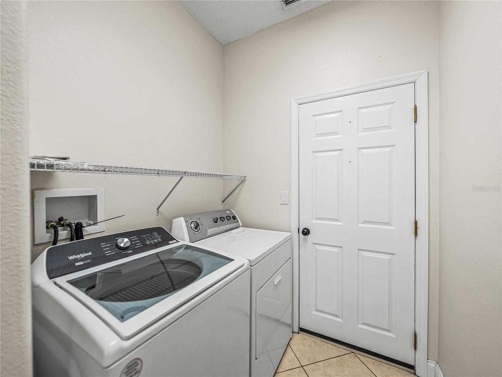 Listing photo id 42 for 11544 Arlhuna Way