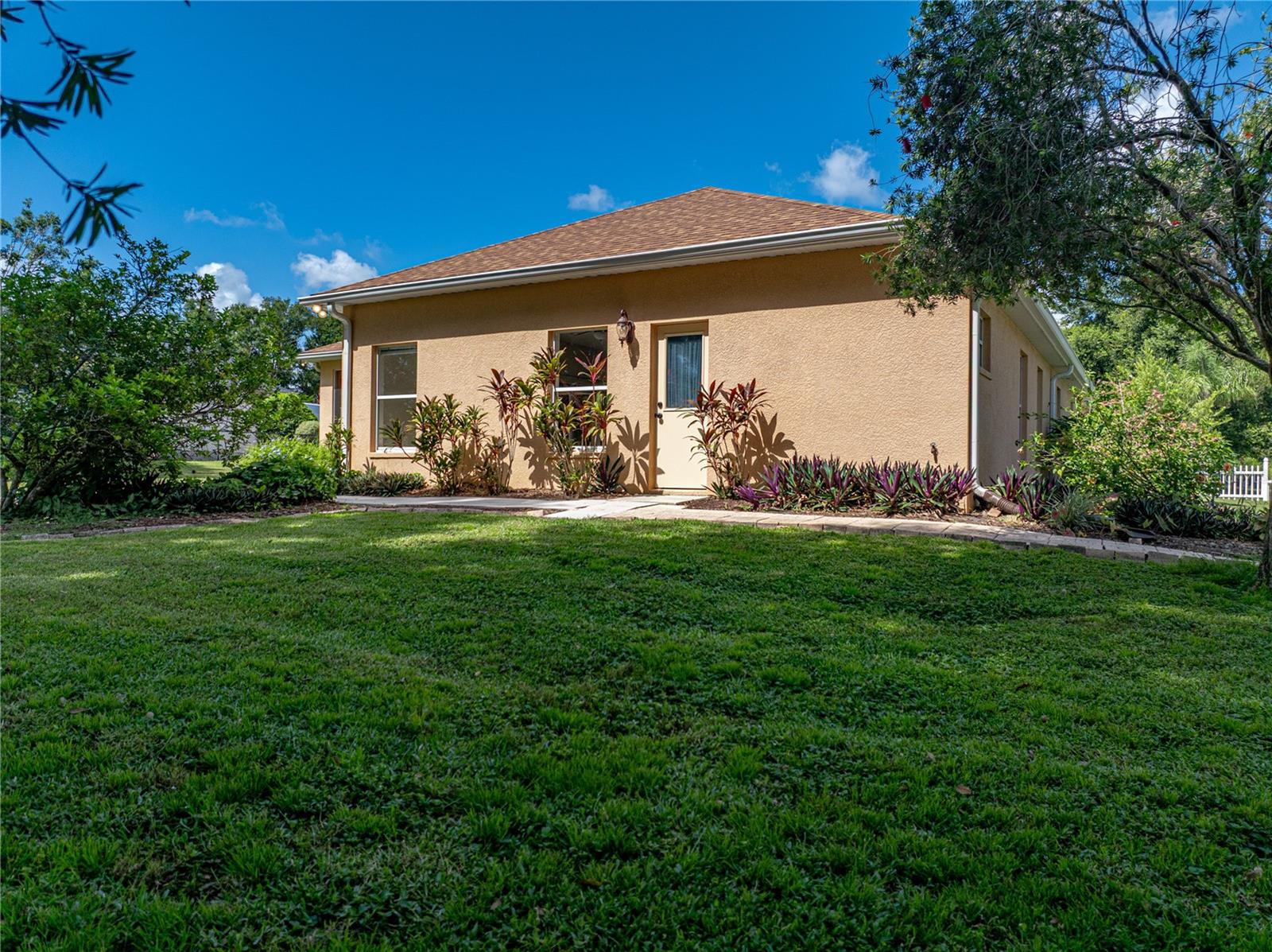 Listing photo id 49 for 11544 Arlhuna Way