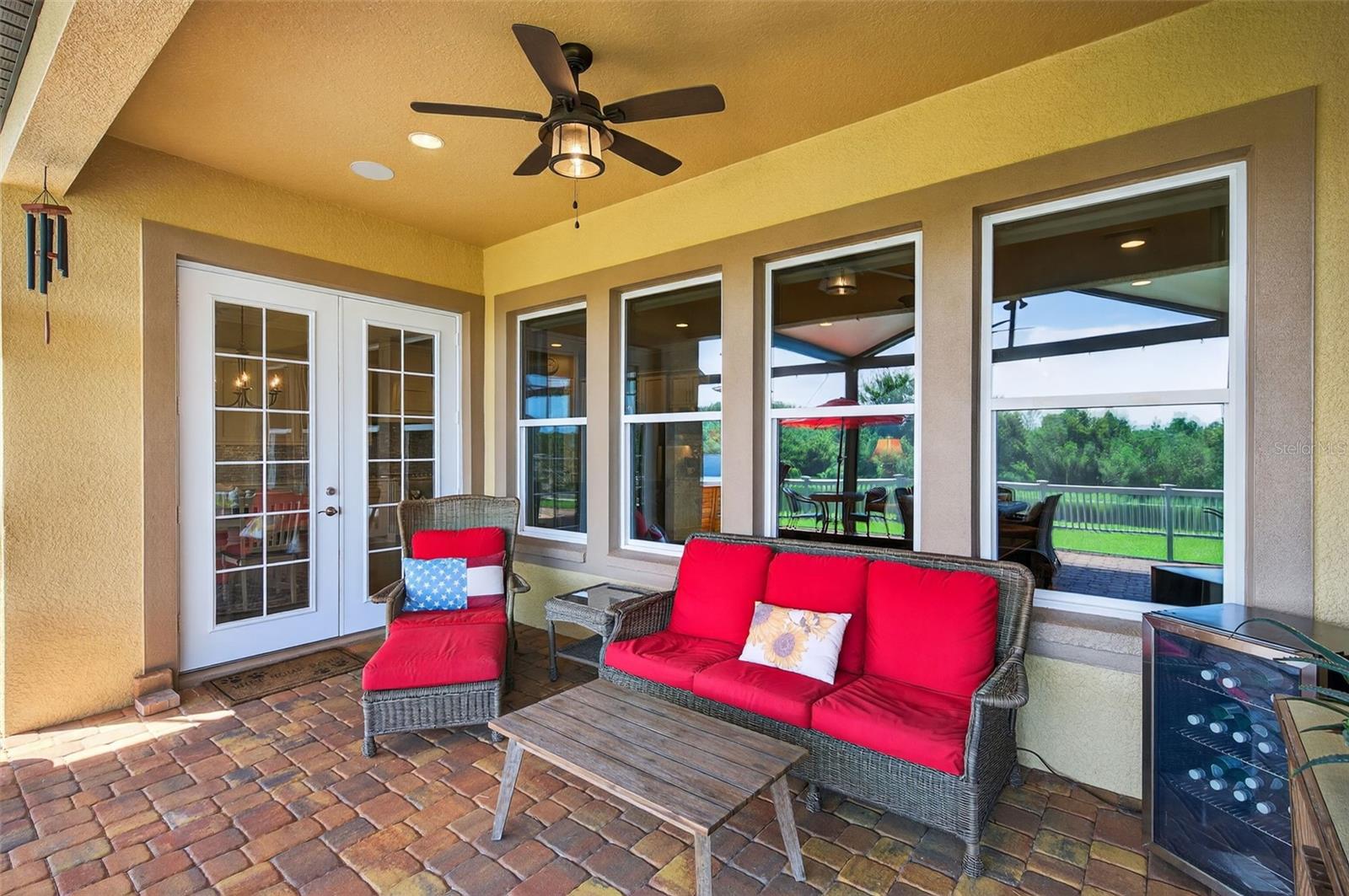 Listing photo id 47 for 4446 Ortona Lane