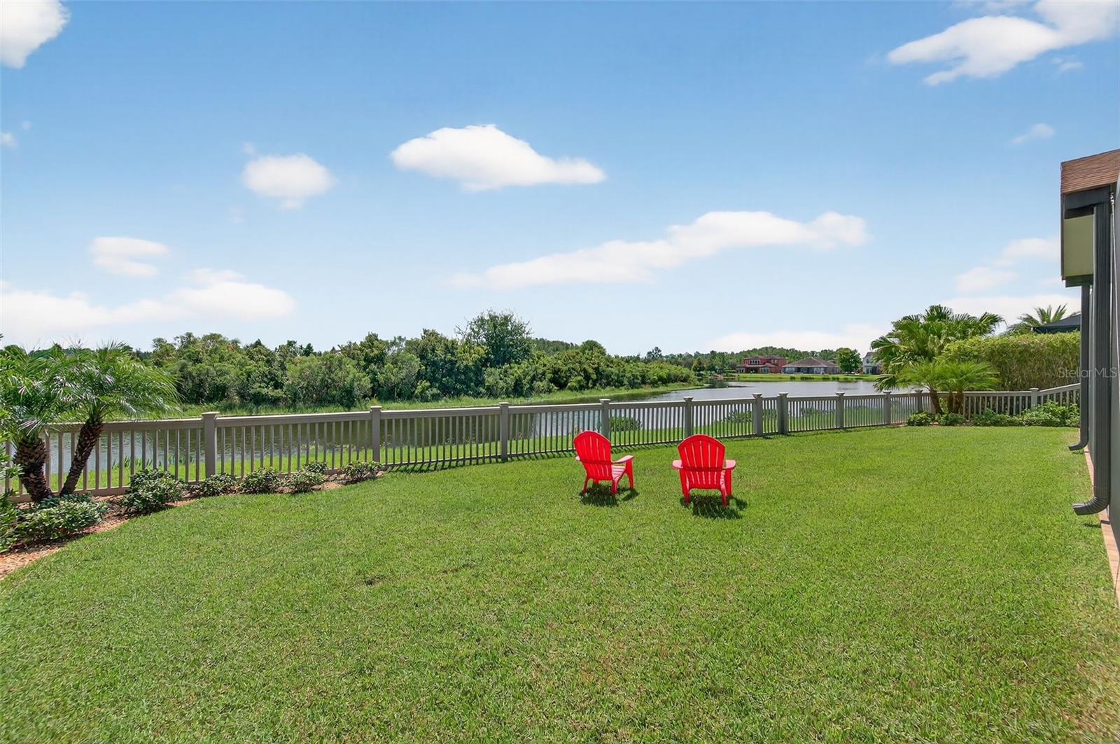 Listing photo id 48 for 4446 Ortona Lane