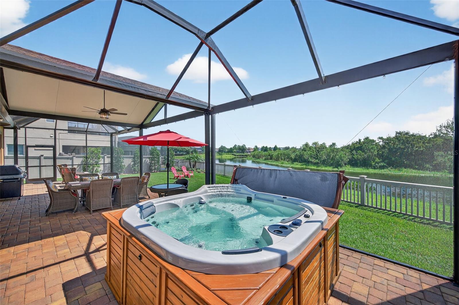 Listing photo id 52 for 4446 Ortona Lane