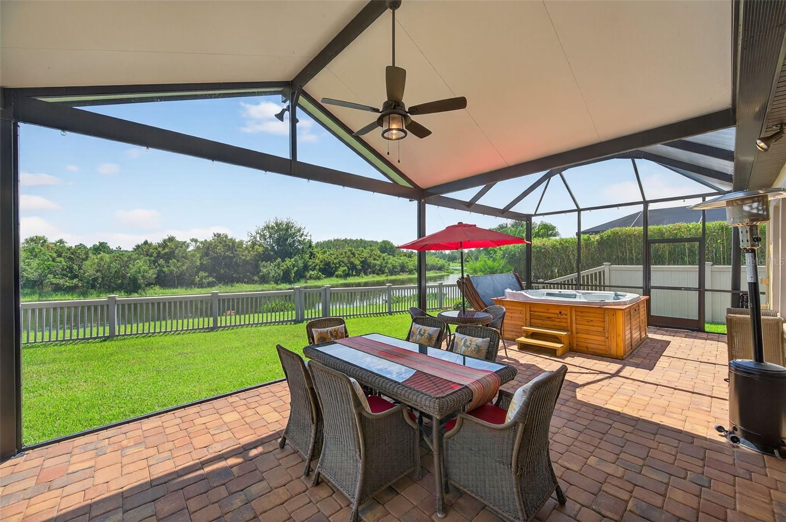 Listing photo id 53 for 4446 Ortona Lane