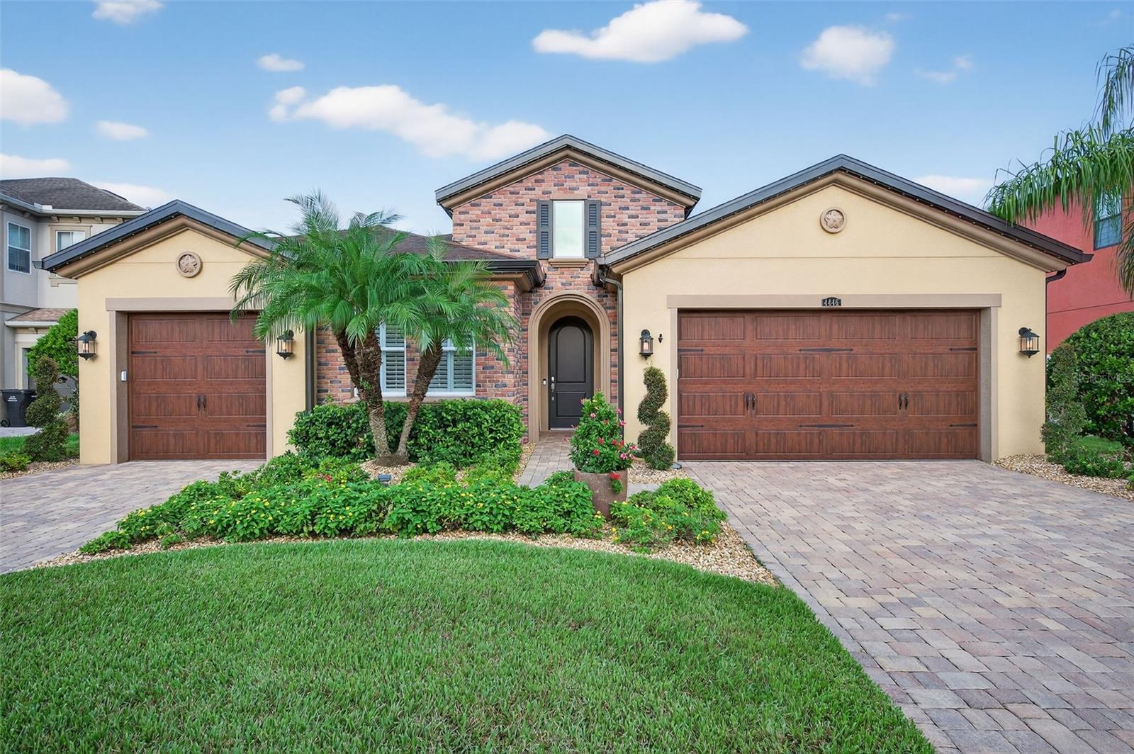 Listing photo id 65 for 4446 Ortona Lane
