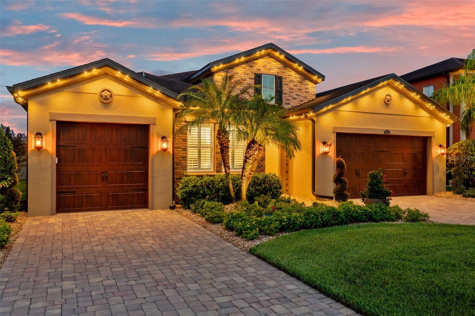 Listing photo id 68 for 4446 Ortona Lane