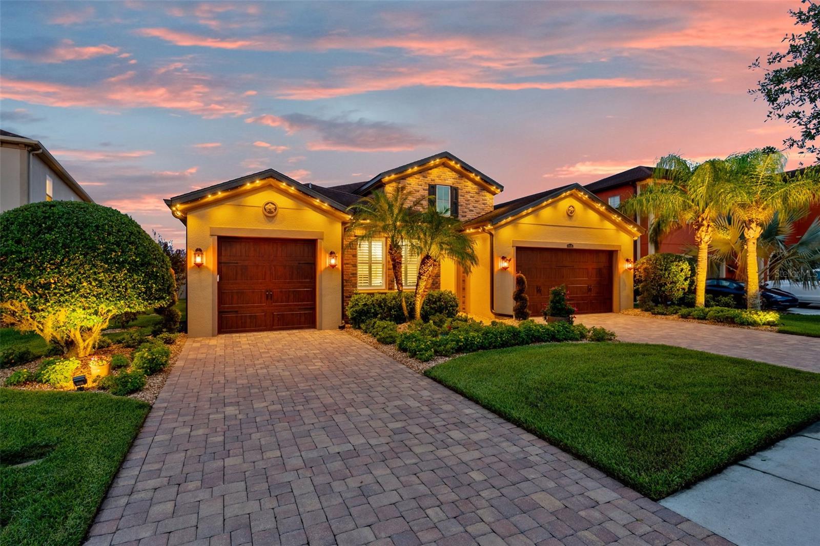 Listing photo id 69 for 4446 Ortona Lane