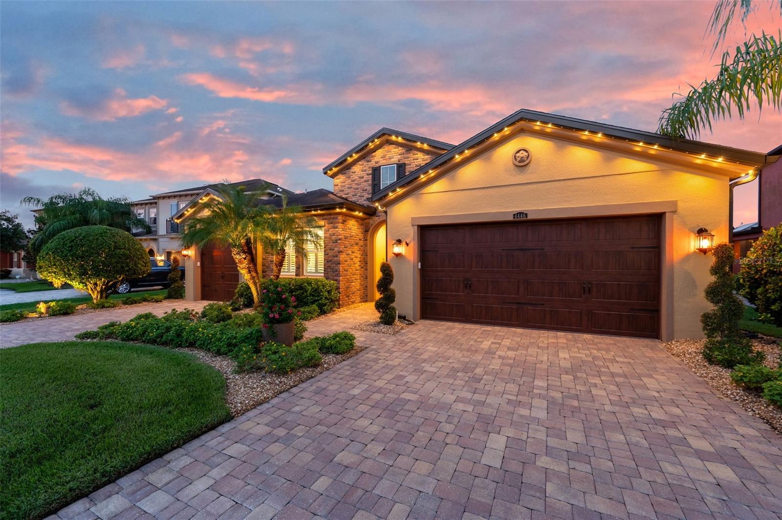 Listing photo id 71 for 4446 Ortona Lane