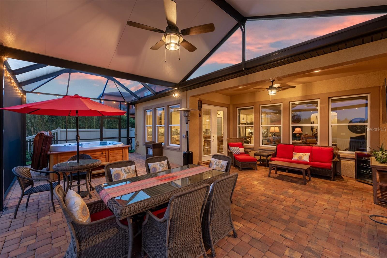 Listing photo id 76 for 4446 Ortona Lane