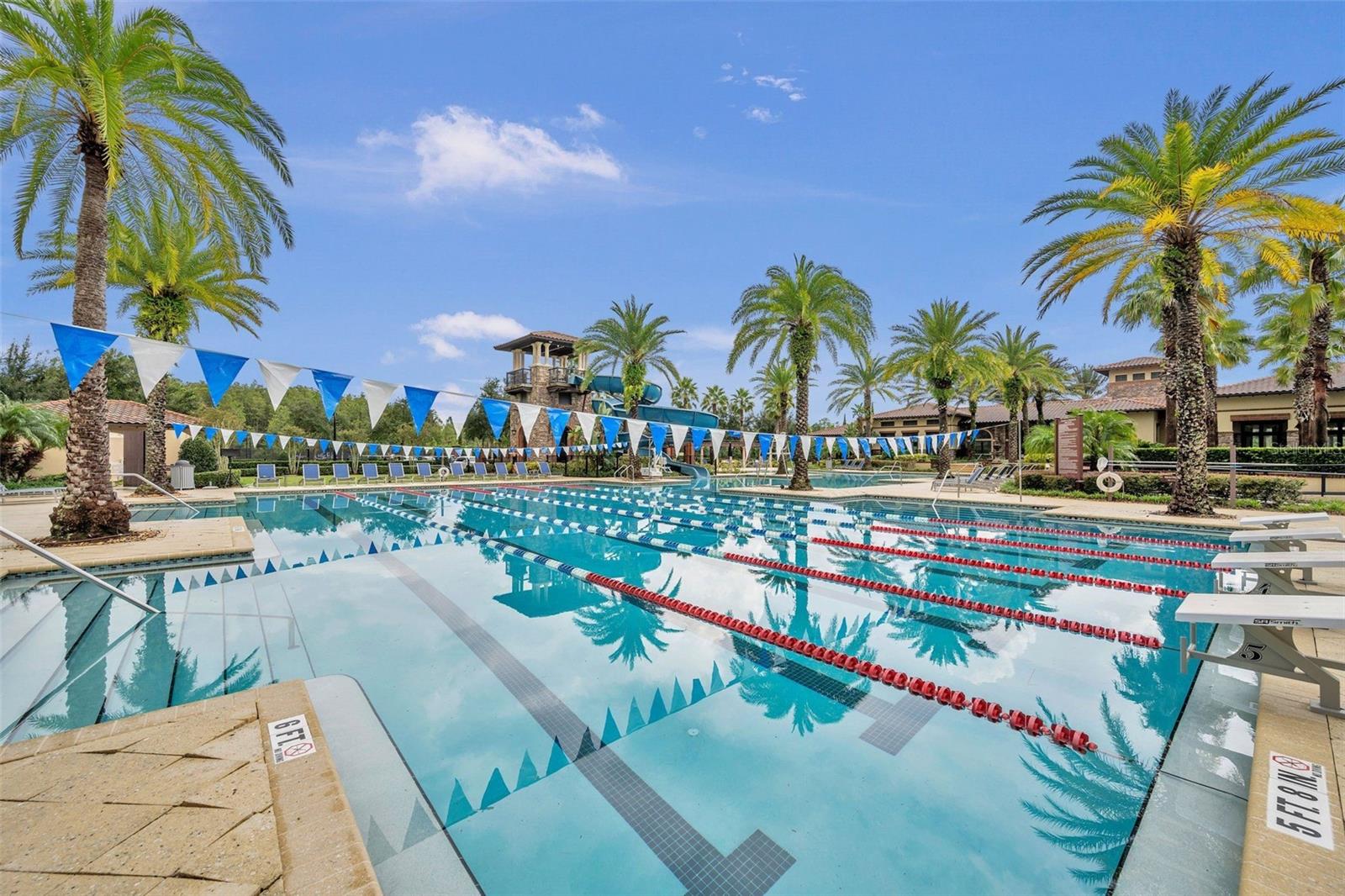 Listing photo id 91 for 4446 Ortona Lane