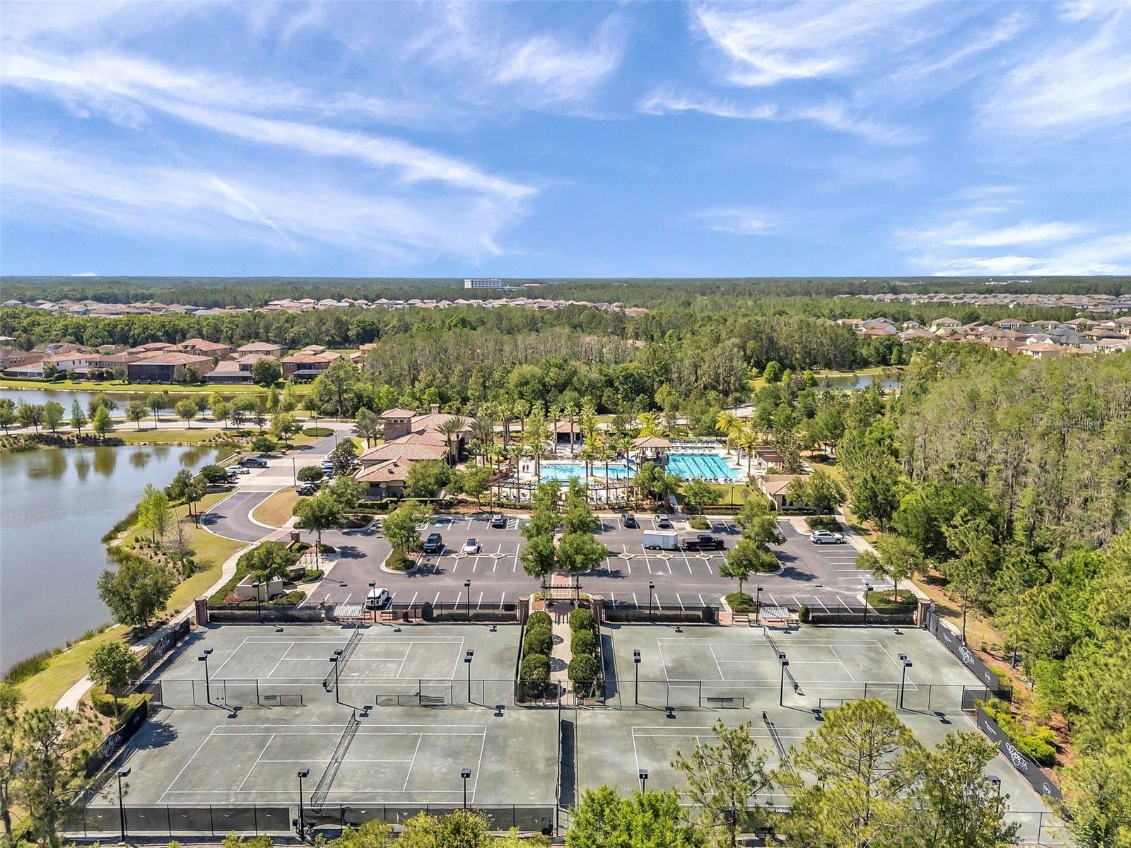 Listing photo id 94 for 4446 Ortona Lane