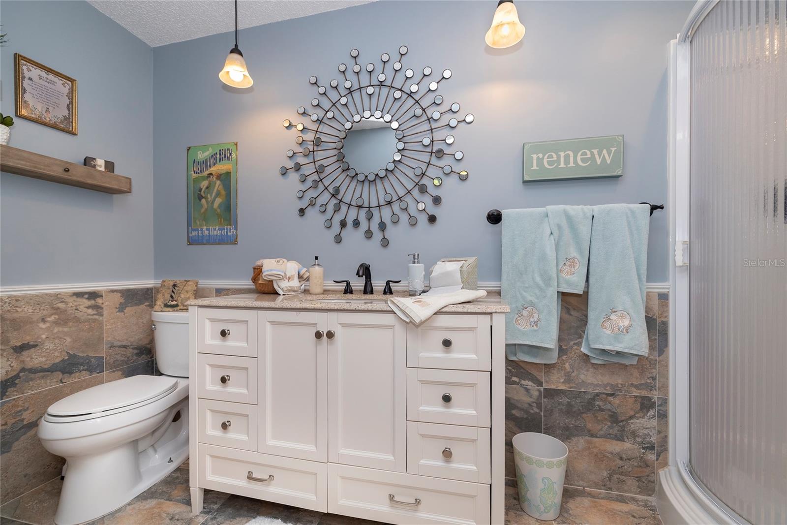 Listing photo id 9 for 761 Soundview Drive