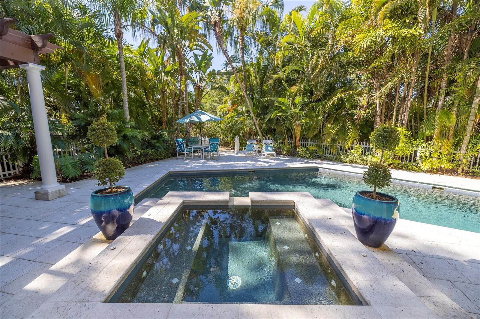 Listing photo id 26 for 761 Soundview Drive