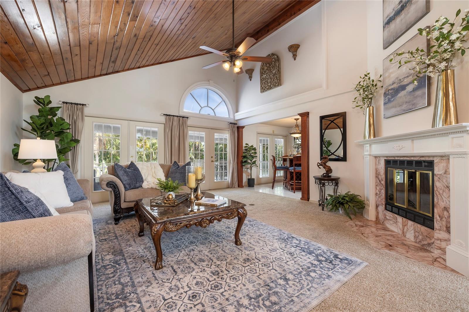 Listing photo id 1 for 761 Soundview Drive