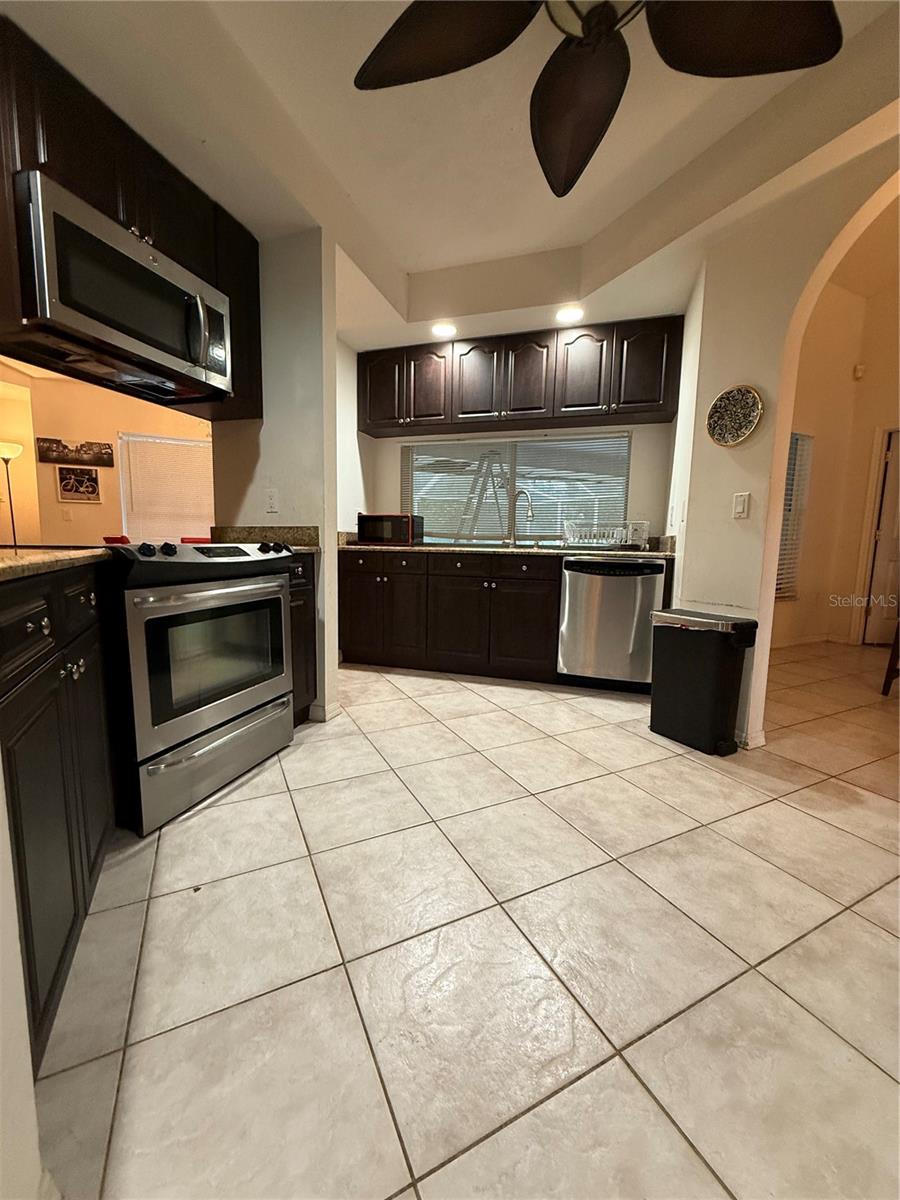 Image 12 of 23 For 200 Oriana Drive