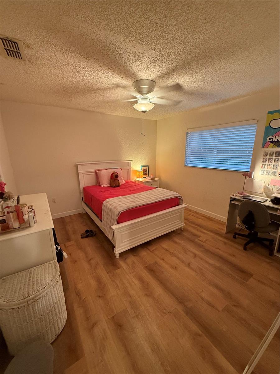 Image 18 of 23 For 200 Oriana Drive