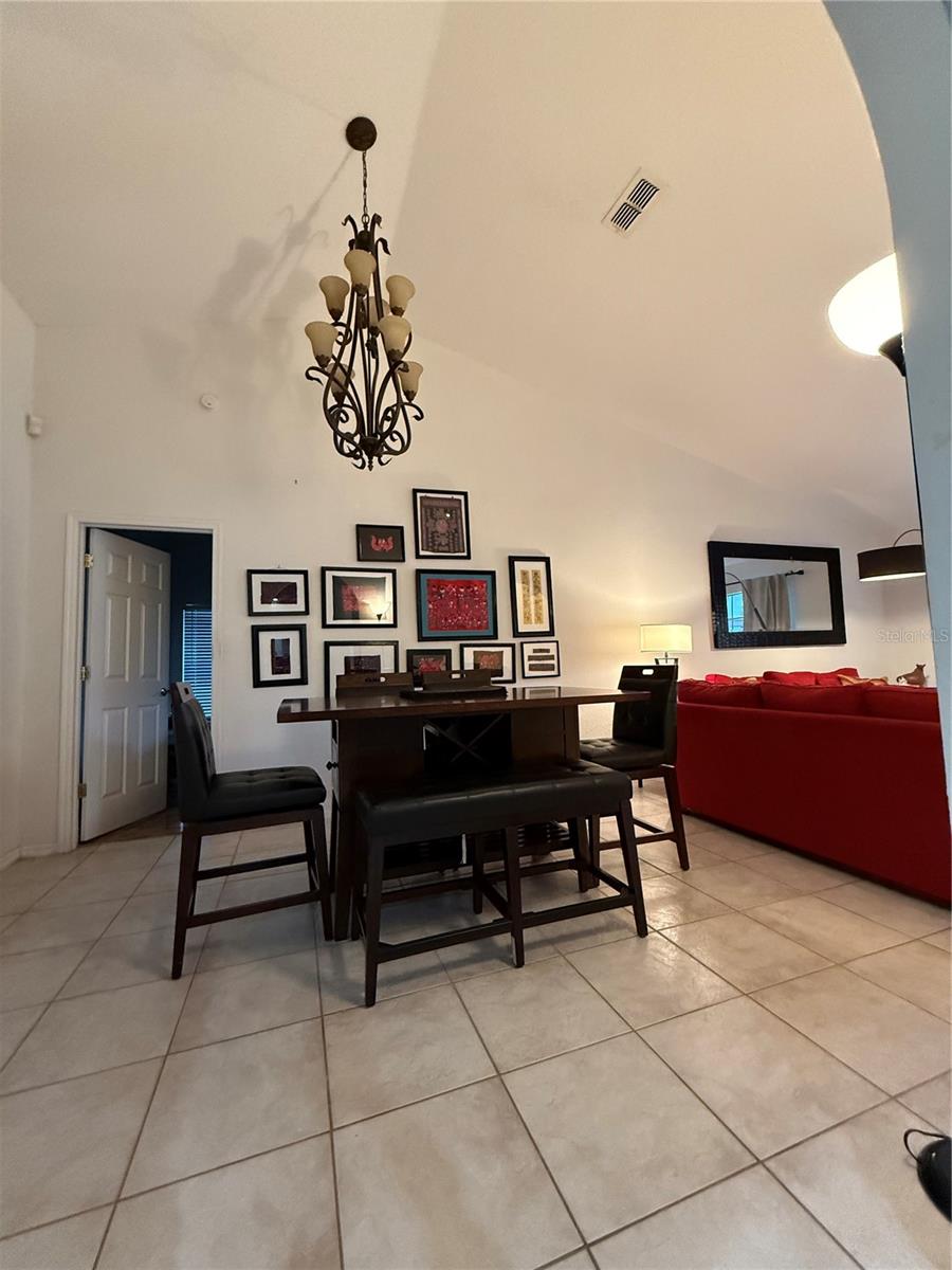 Image 5 of 23 For 200 Oriana Drive
