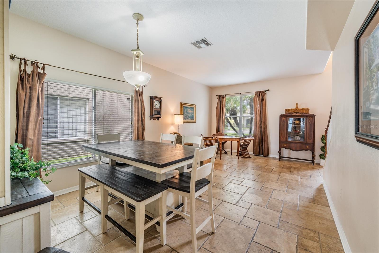 Image 14 of 62 For 19411 Sandy Springs Circle