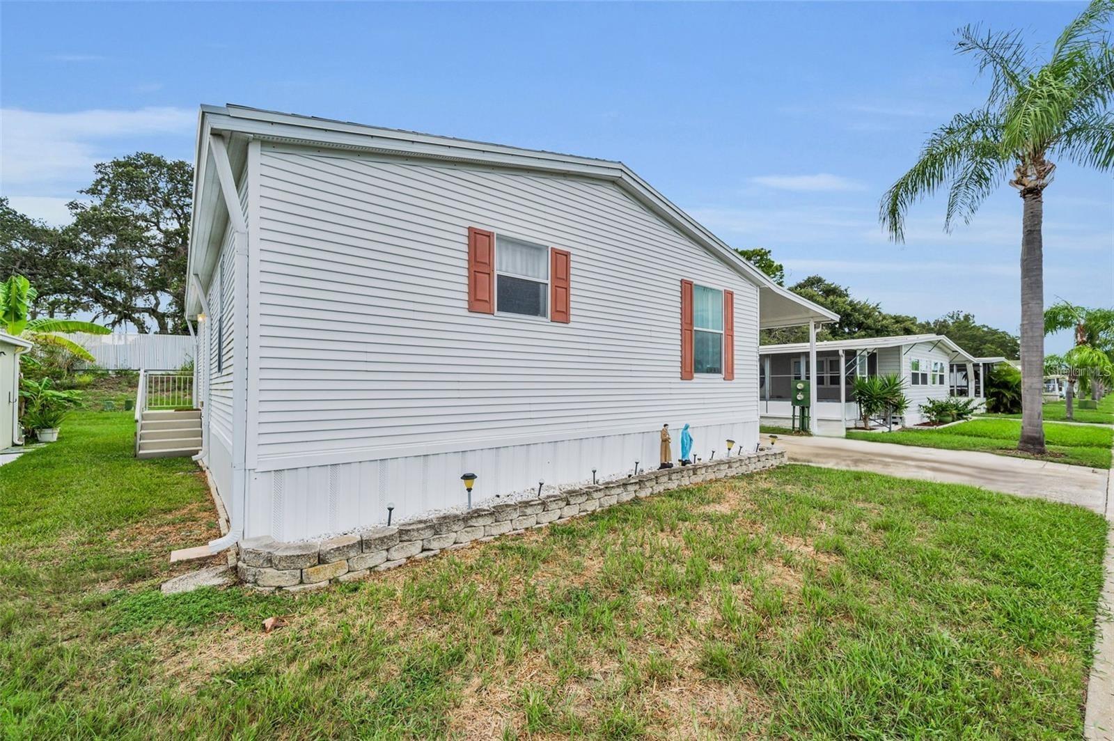 Image 16 of 76 For 239 Harmony Way