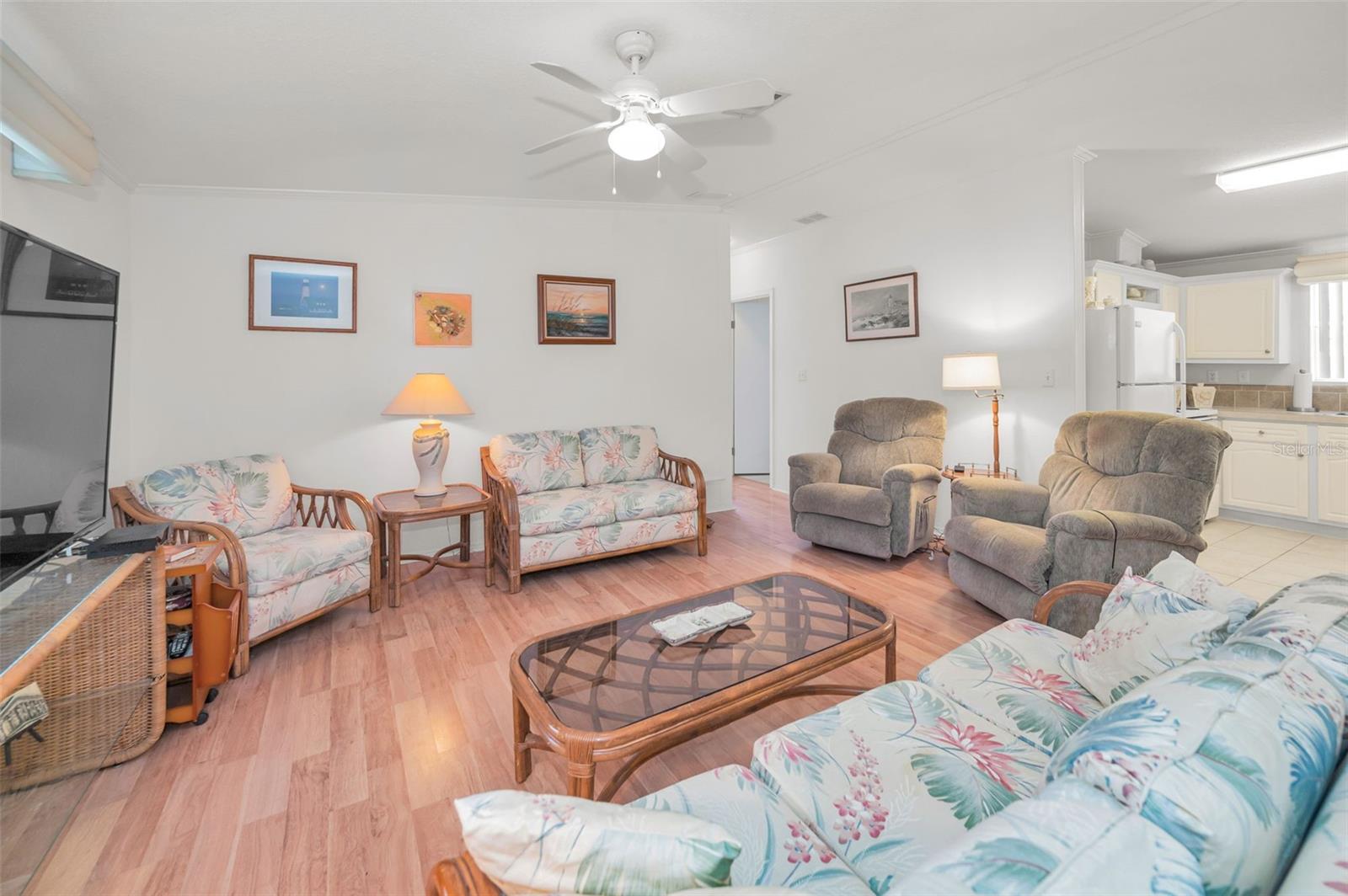 Image 6 of 76 For 239 Harmony Way