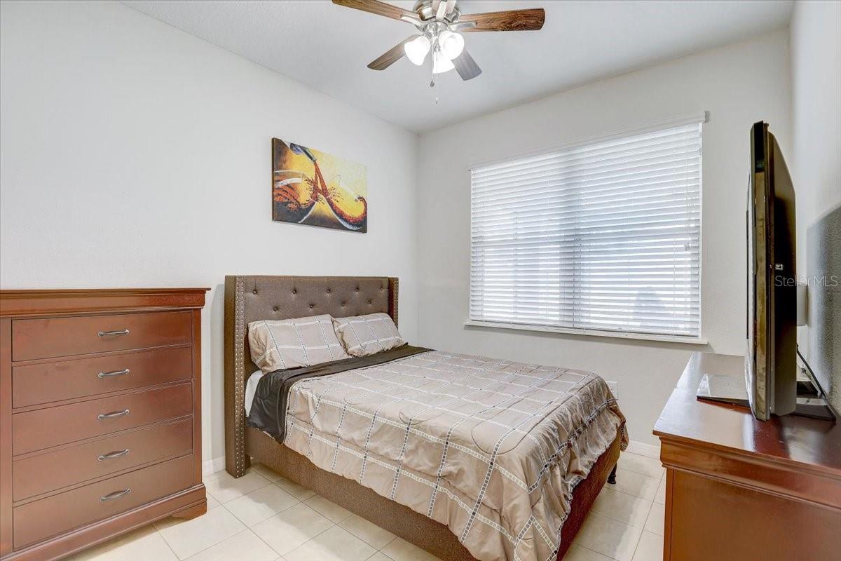 Image 45 of 69 For 11408 Emerald Shore Drive