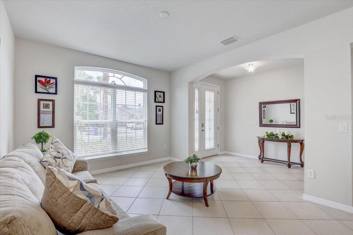 Image 6 of 69 For 11408 Emerald Shore Drive