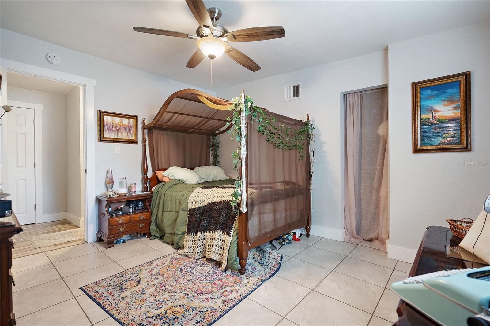 Image 14 of 30 For 2470 47th Street S