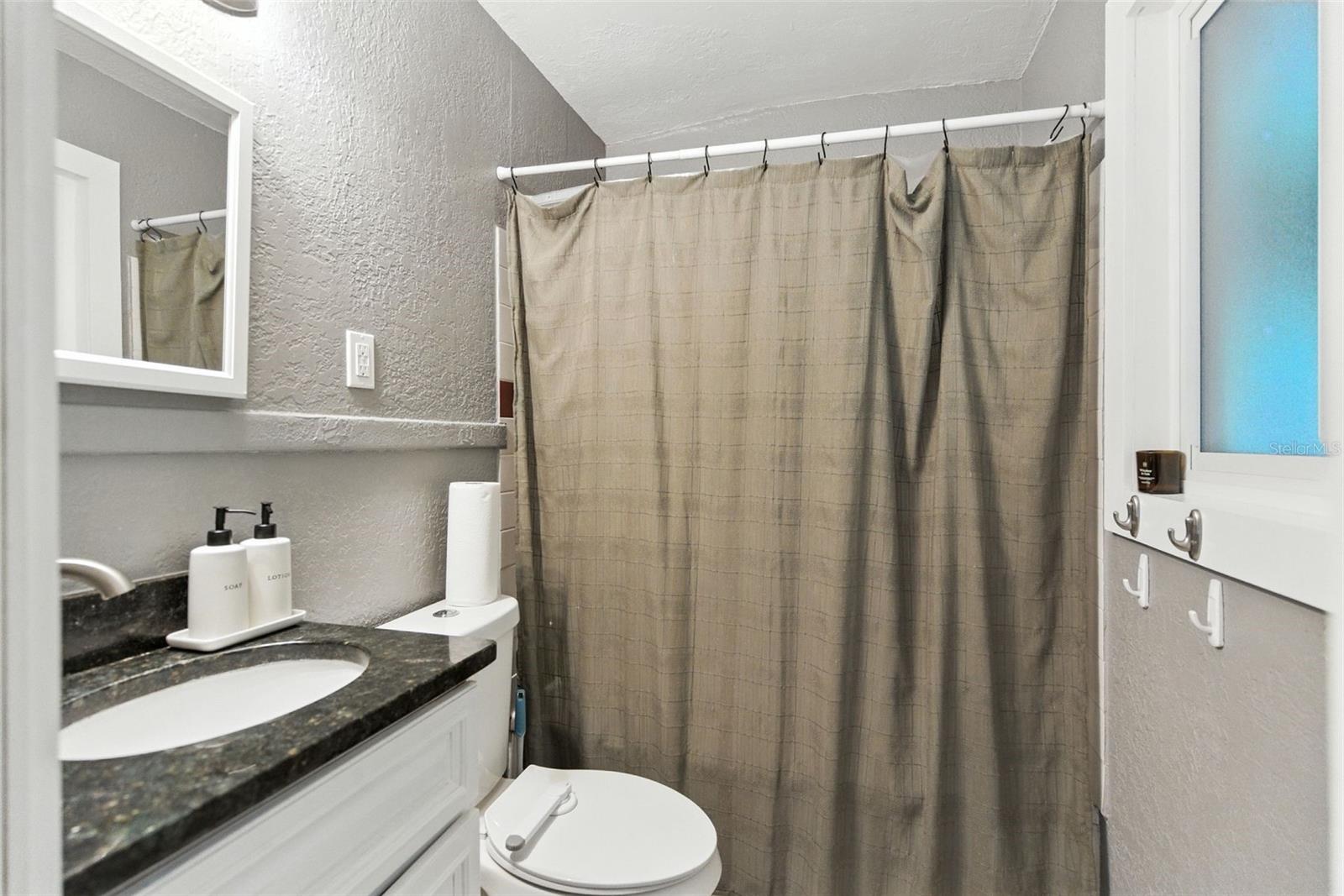 Image 15 of 30 For 2470 47th Street S