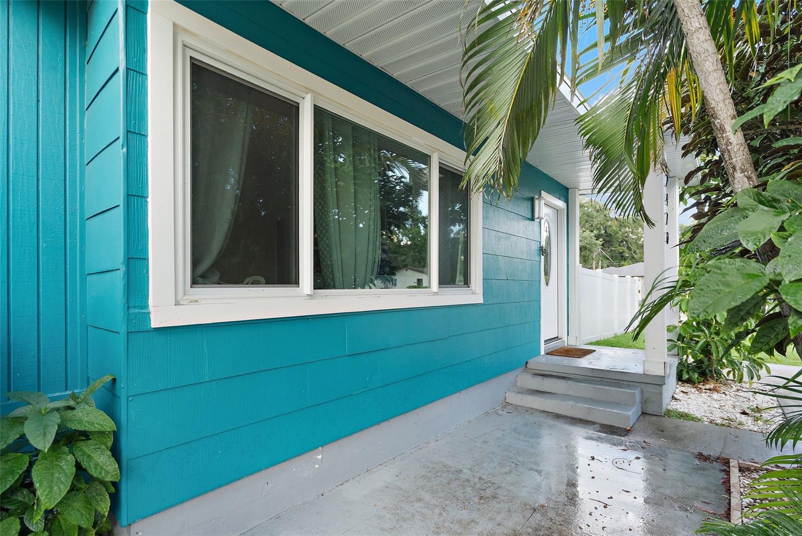 Image 4 of 30 For 2470 47th Street S