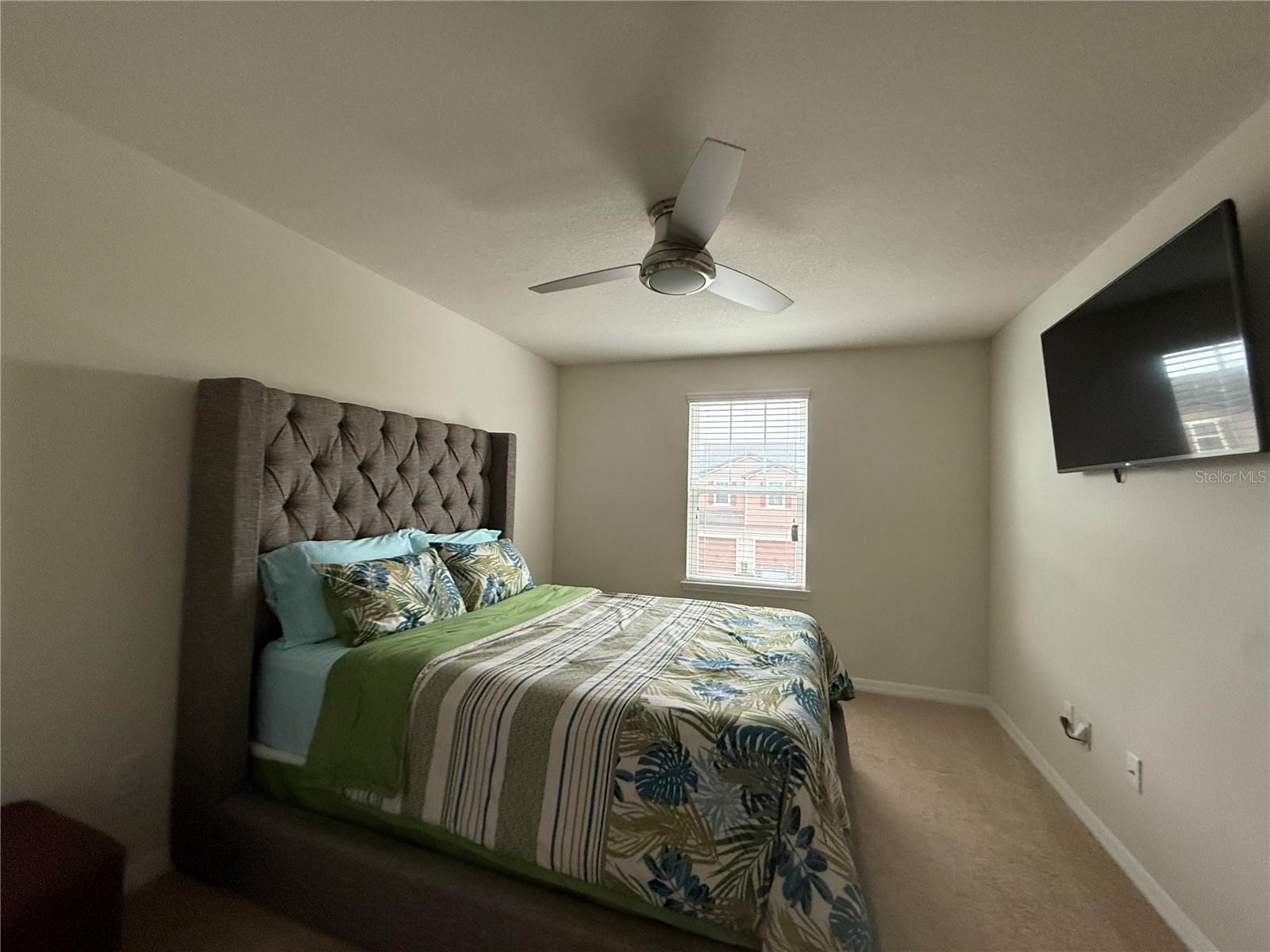 Image 13 of 21 For 9228 Hillcroft Drive