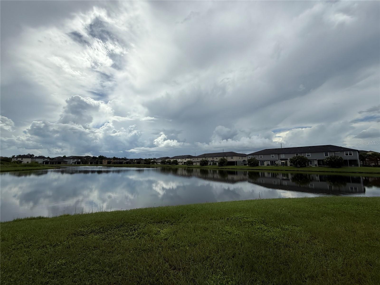 Image 19 of 21 For 9228 Hillcroft Drive