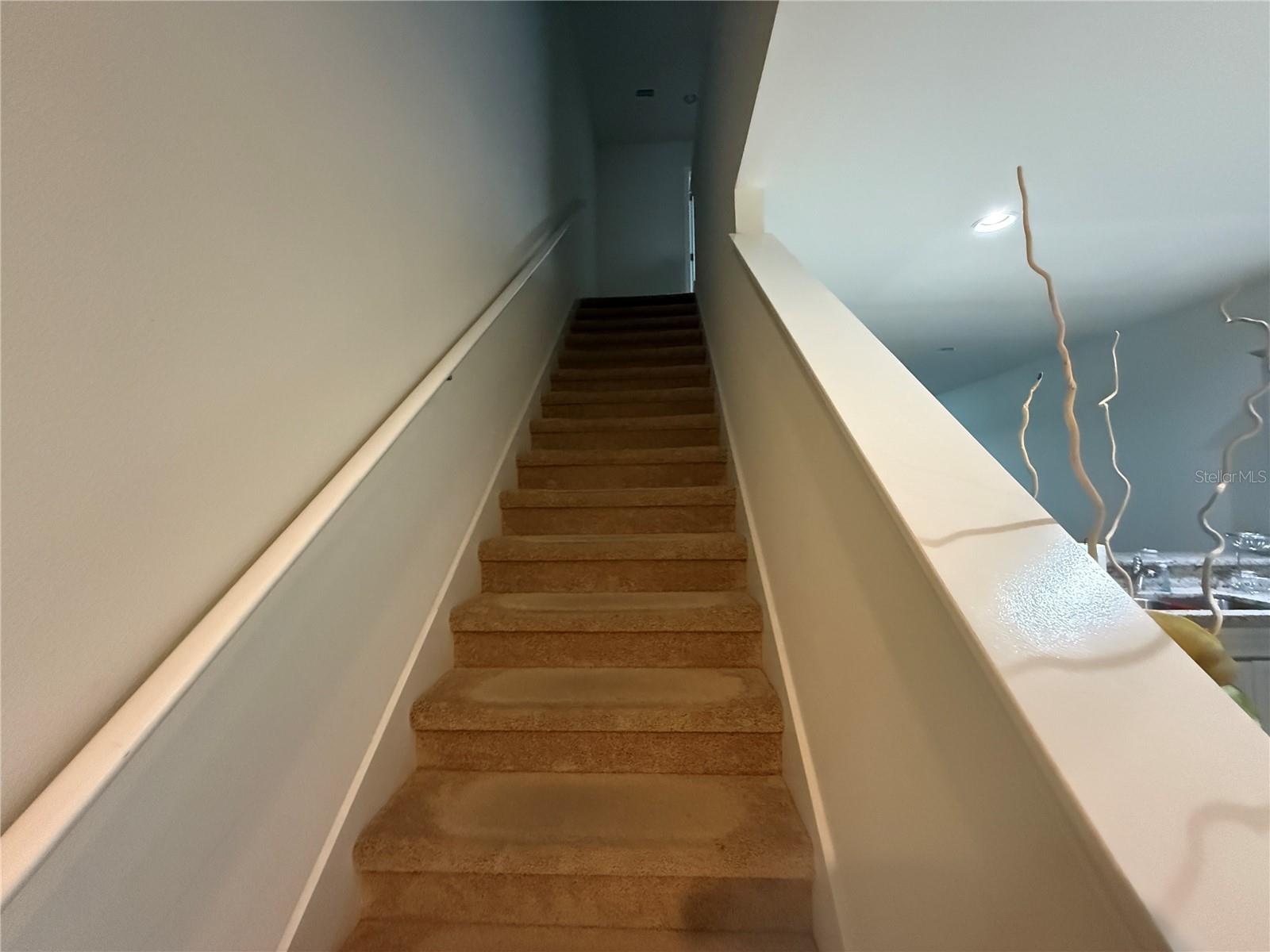 Image 6 of 21 For 9228 Hillcroft Drive