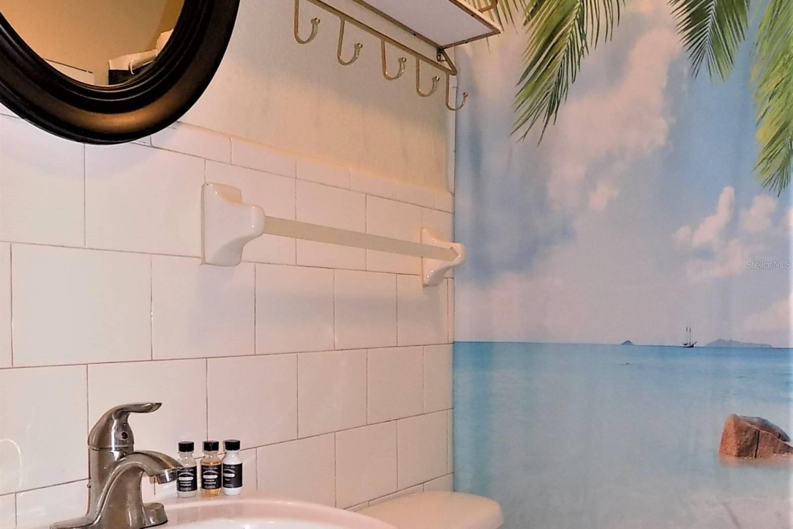 Image 15 of 43 For 16333 Gulf Boulevard 204