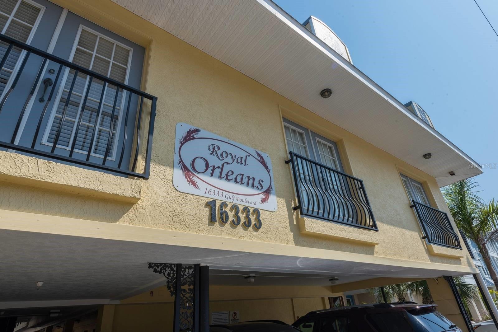 Image 4 of 43 For 16333 Gulf Boulevard 204
