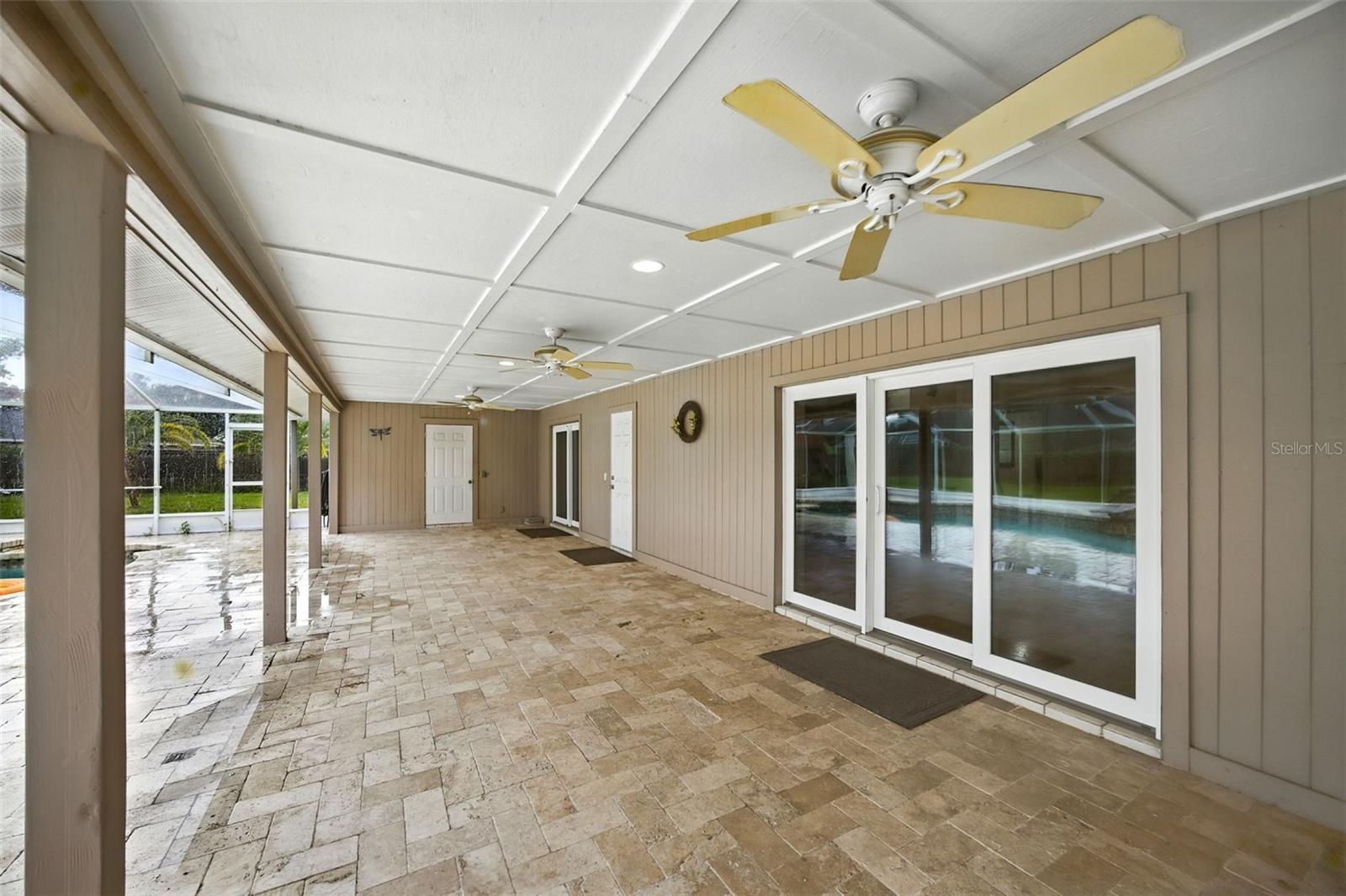 Listing photo id 36 for 10502 Lake Williams Drive