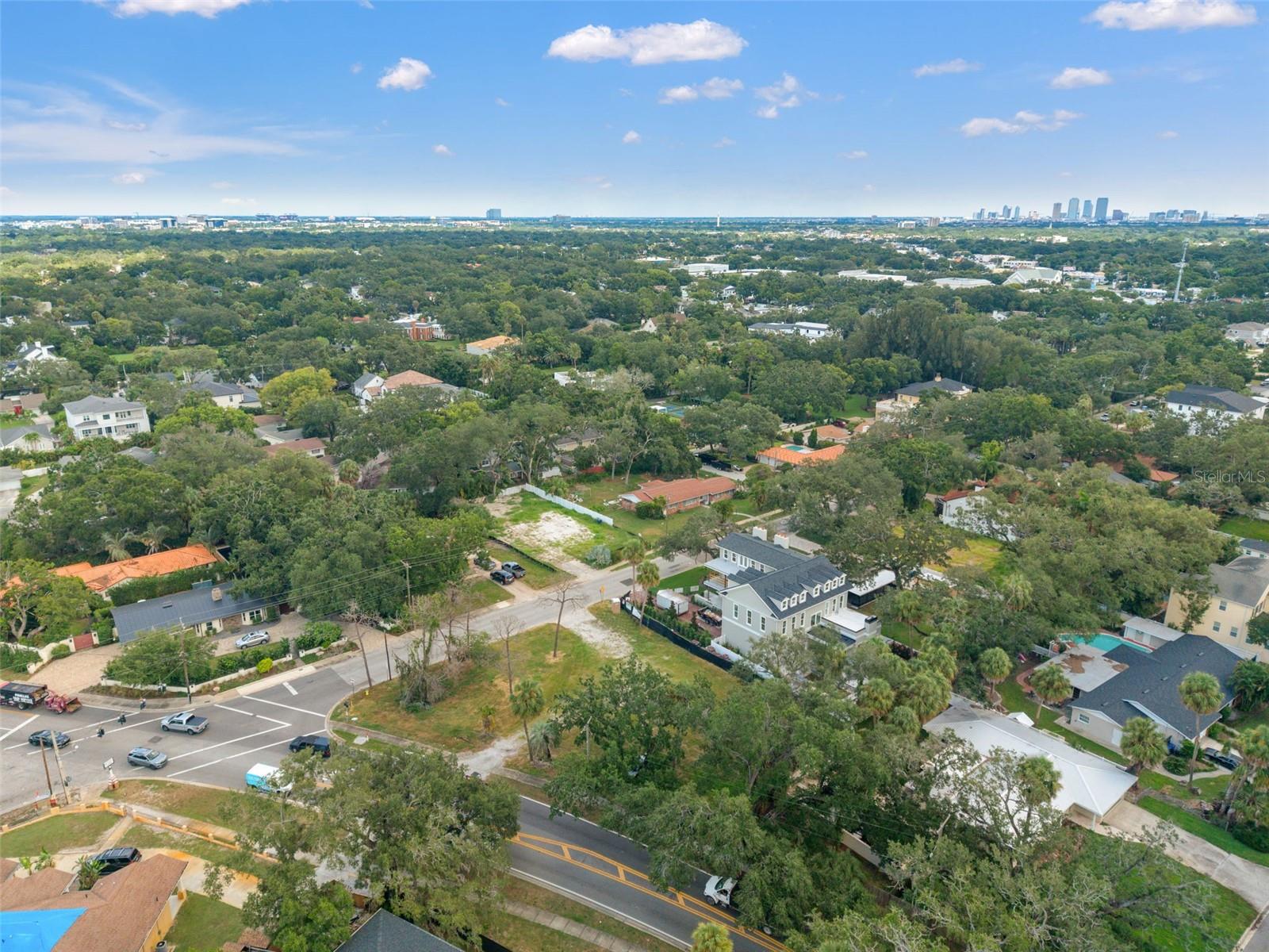 Image 15 of 19 For 2502 West Shore Boulevard