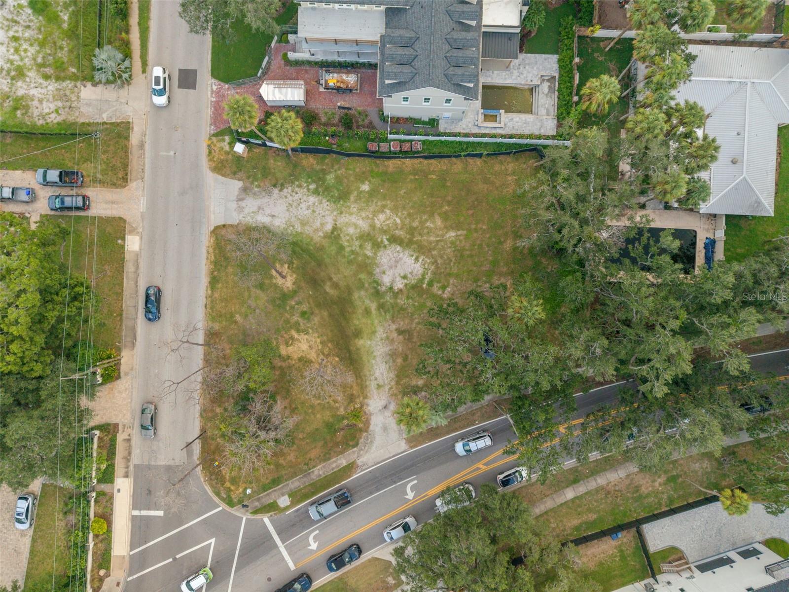 Image 16 of 19 For 2502 West Shore Boulevard