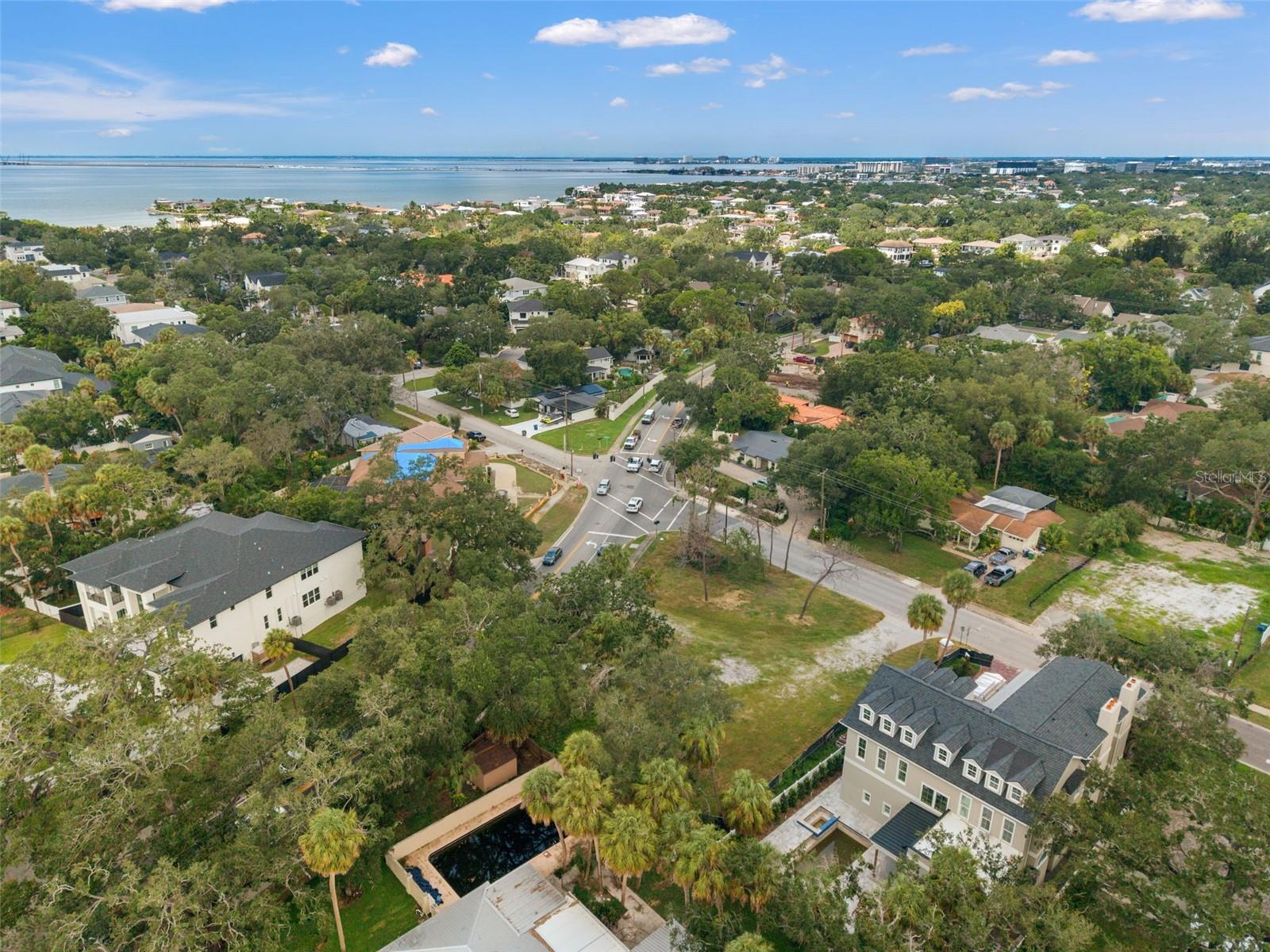 Image 6 of 19 For 2502 West Shore Boulevard