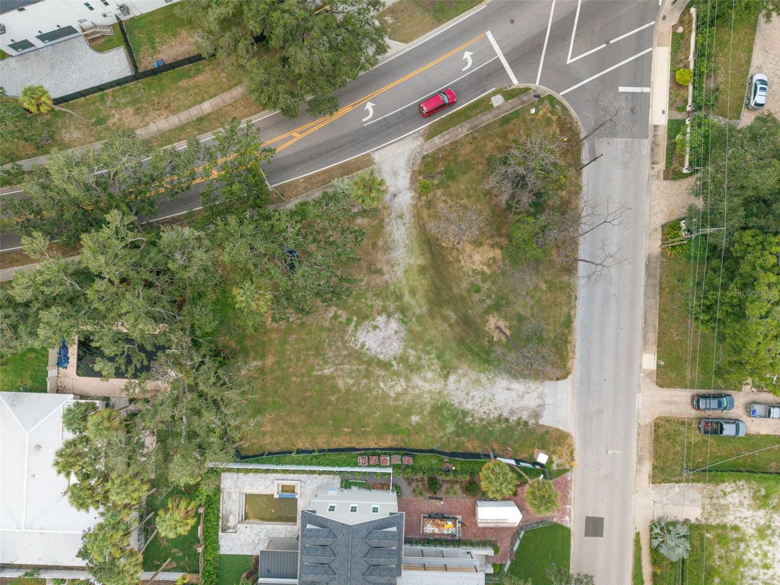 Image 9 of 19 For 2502 West Shore Boulevard