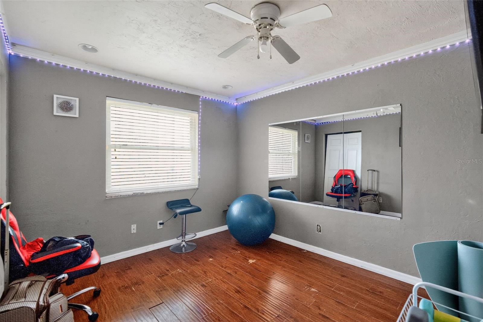 Image 12 of 30 For 8521 Cypress Drive S