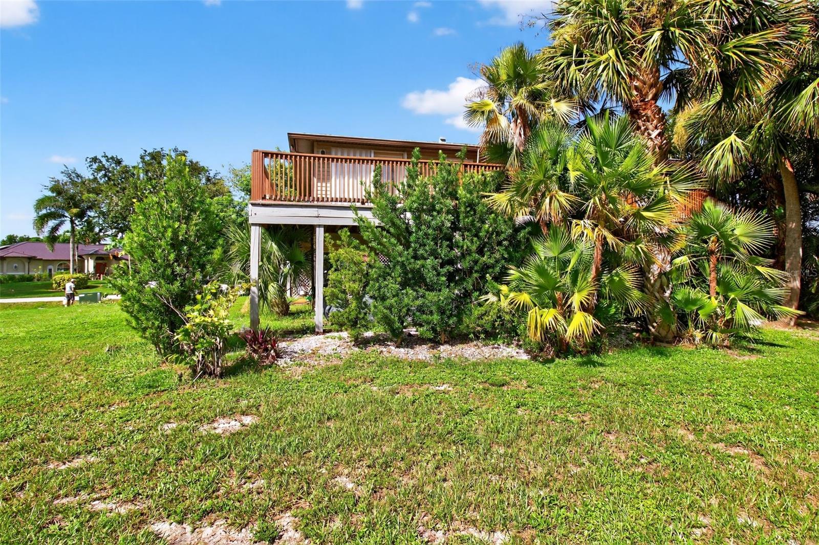 Image 6 of 30 For 8521 Cypress Drive S