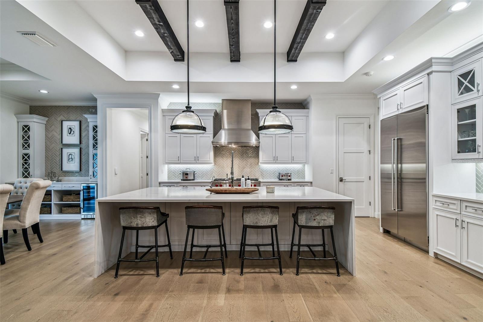 Image 16 of 100 For 8515 Loch Drive