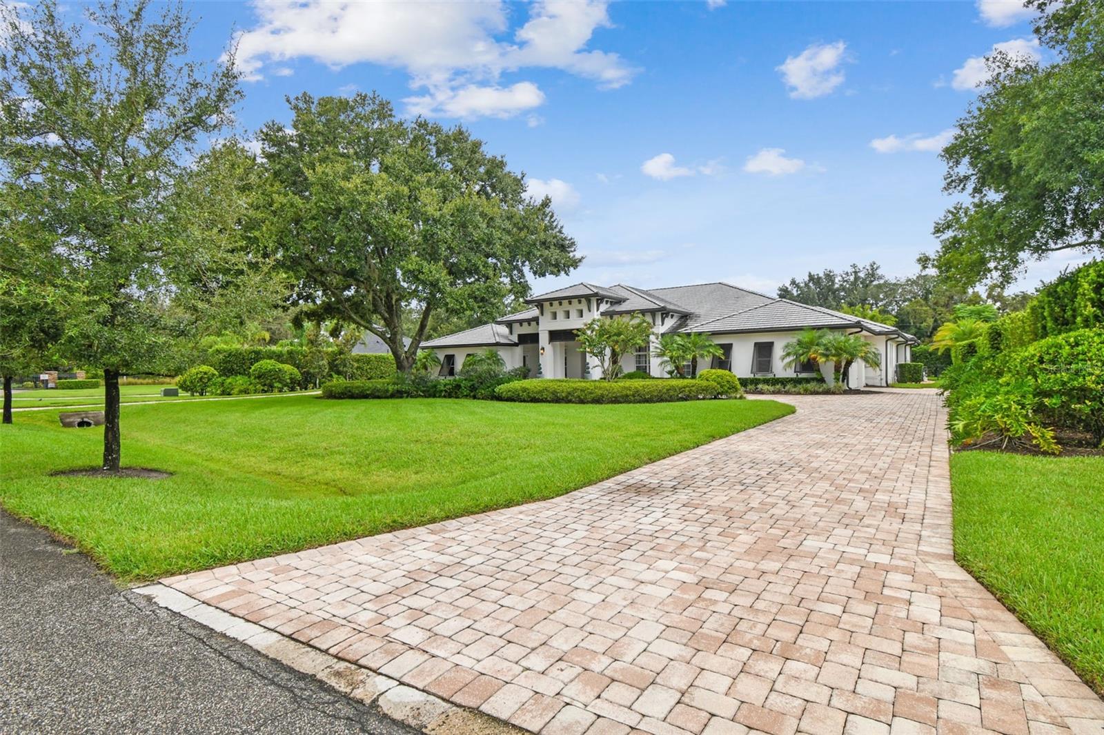 Image 3 of 100 For 8515 Loch Drive